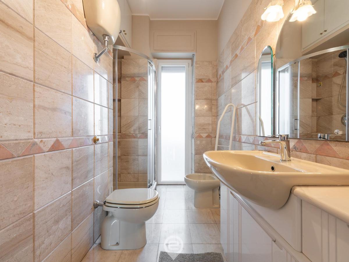 Cityscape Vista Apartment Каляри Екстериор снимка