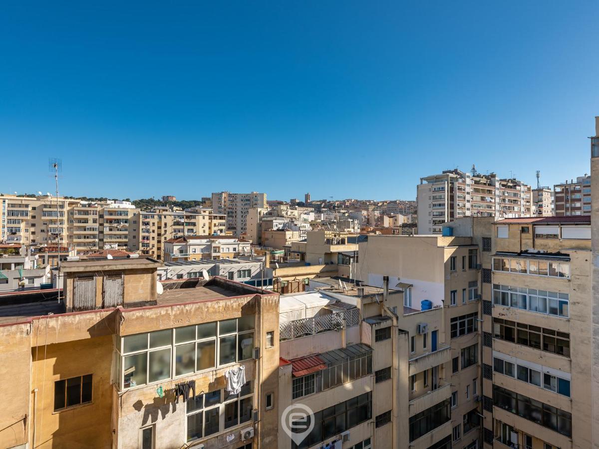 Cityscape Vista Apartment Каляри Екстериор снимка
